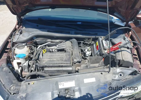 2017 Volkswagen Jetta 1.4T Se z USA, uszkodzony, nr VIN 3VWDB7AJXHM289695